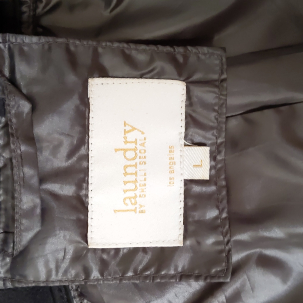 Laundry Jacket - image 4